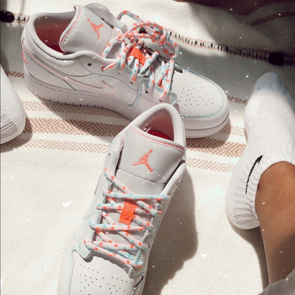 Air jordan low - Picture 3 of 7